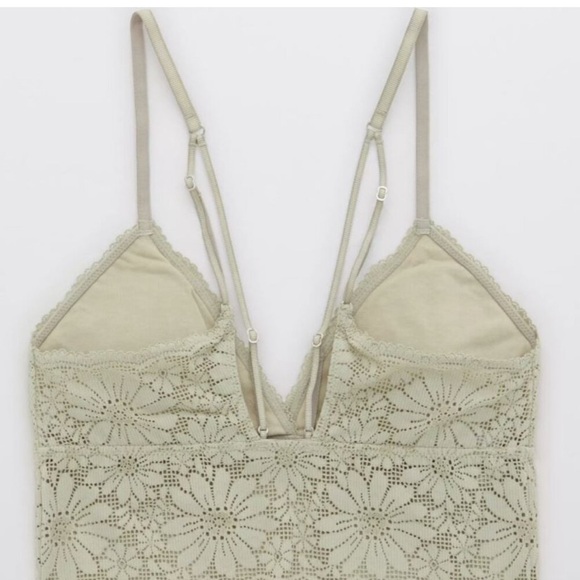 Green Floral Lace Bralette by aerie - Picture 4 of 6